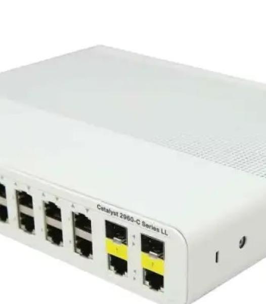 Commutateur Cisco WS-C2960C-8TC-S 8 ports 100 Mbits 2 ports 1000 Mbits Combo SFP 1